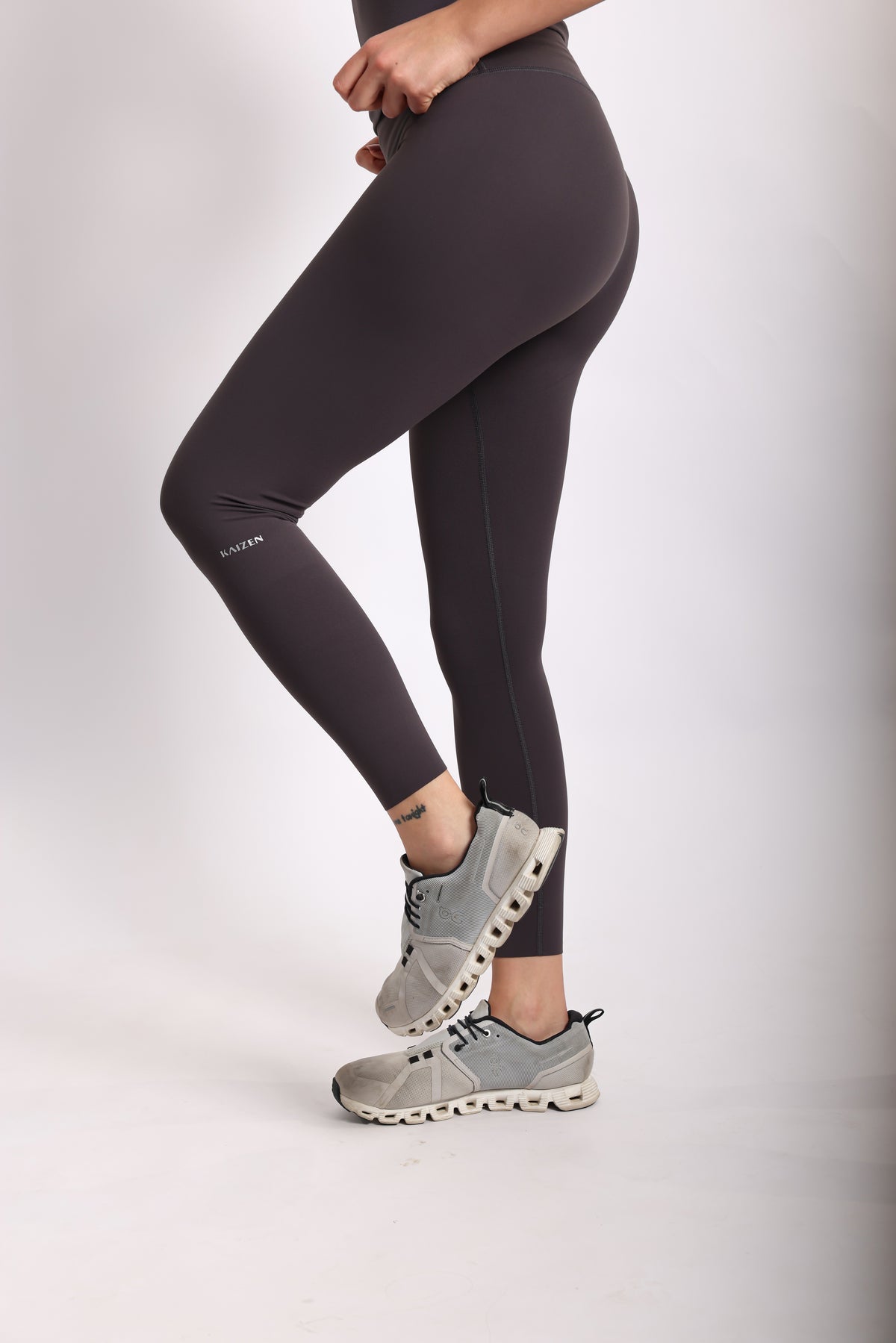 ONE SIZE FITS ALL Legging