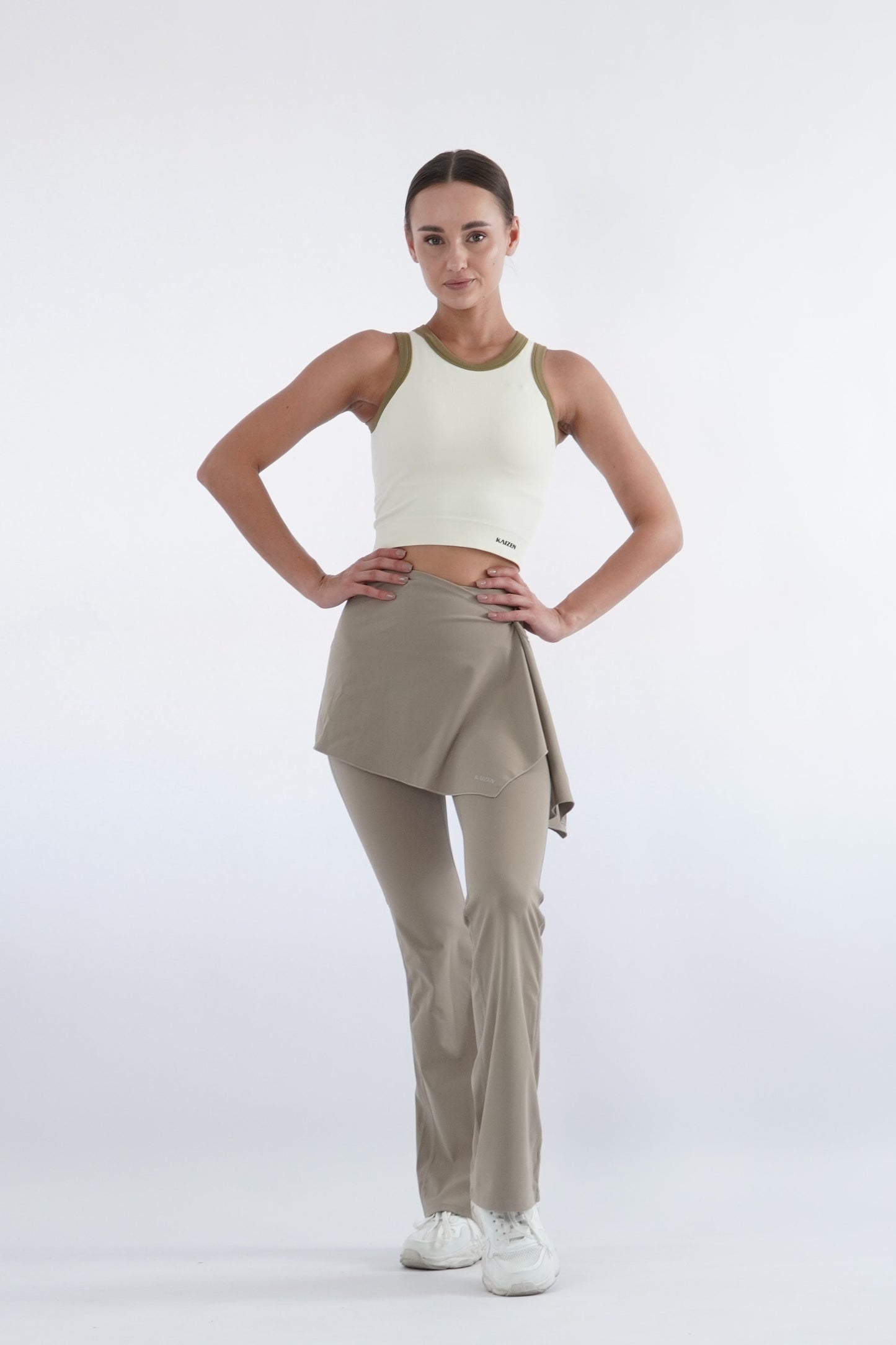 MoveCover Flared Pants