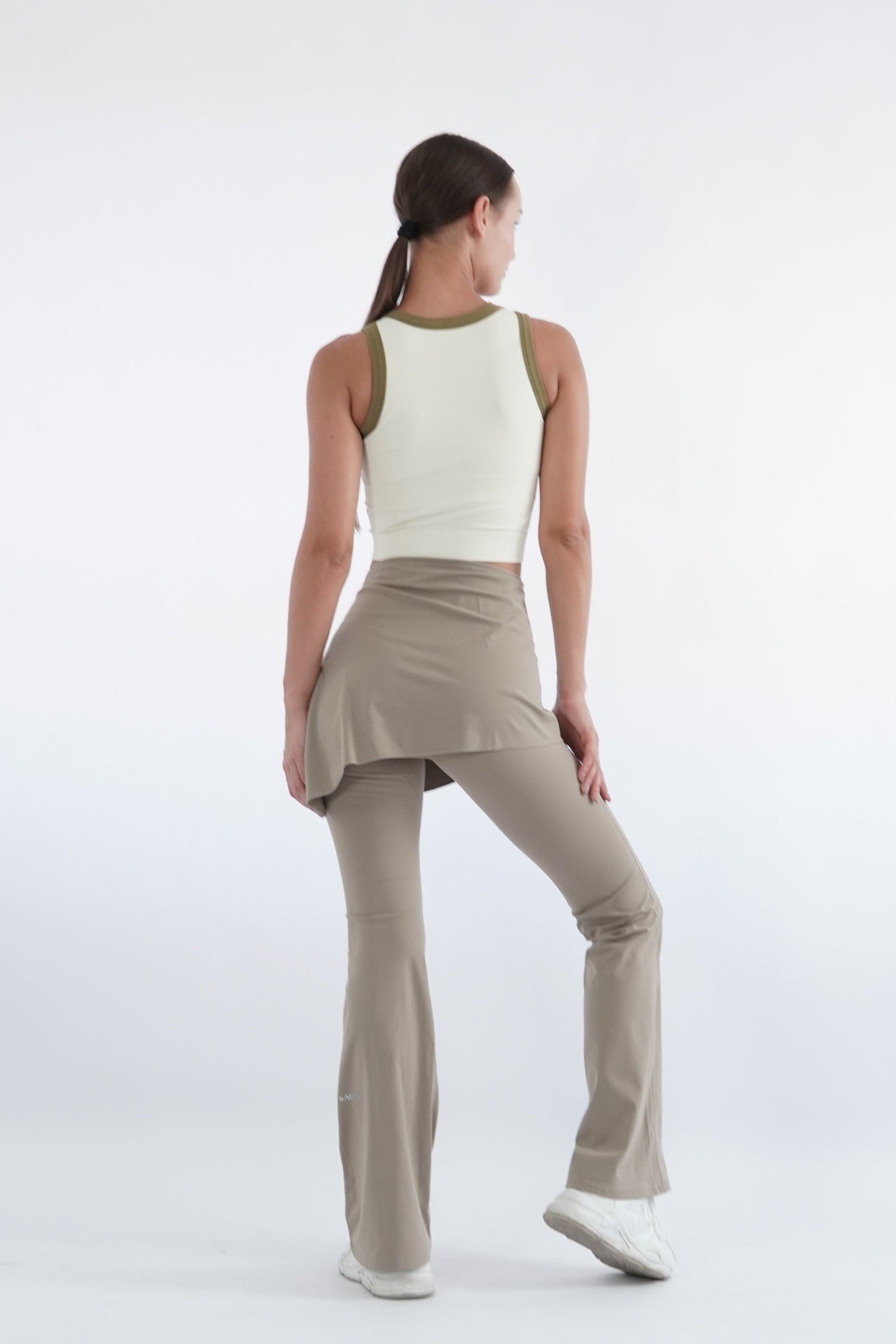 MoveCover Flared Pants