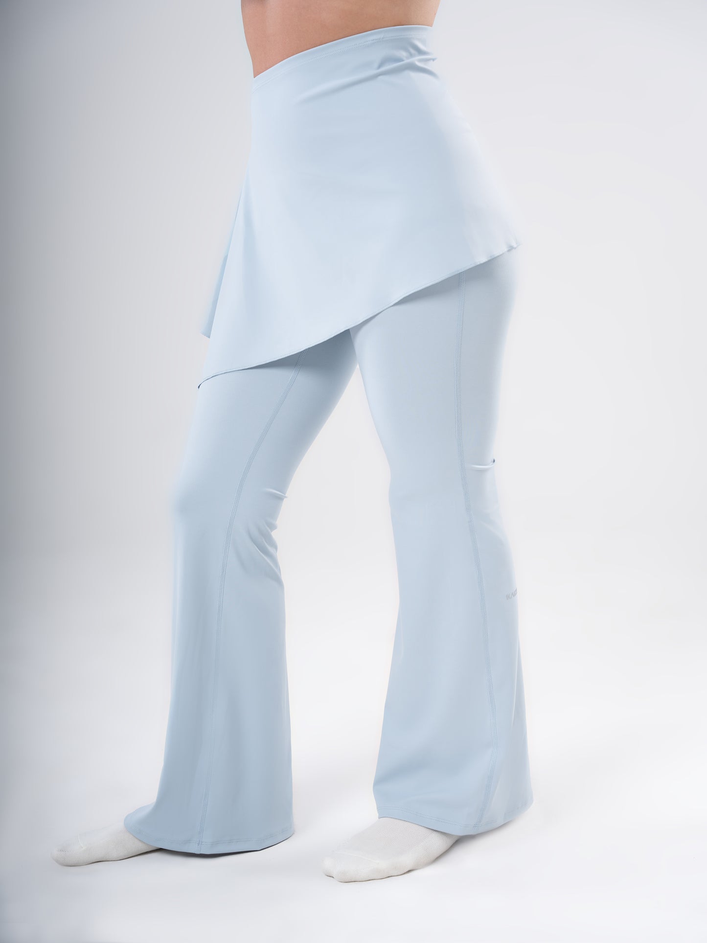 MoveCover Flared Pants